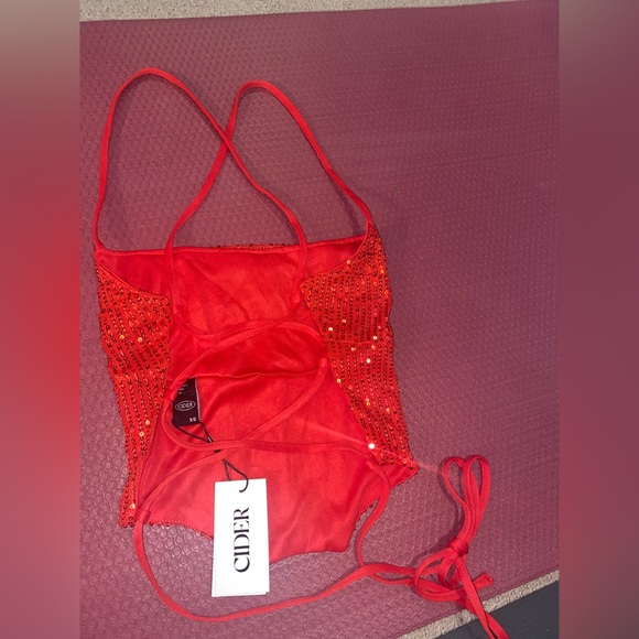 NWT sparkly red crop top super cute - Picture 11 of 11